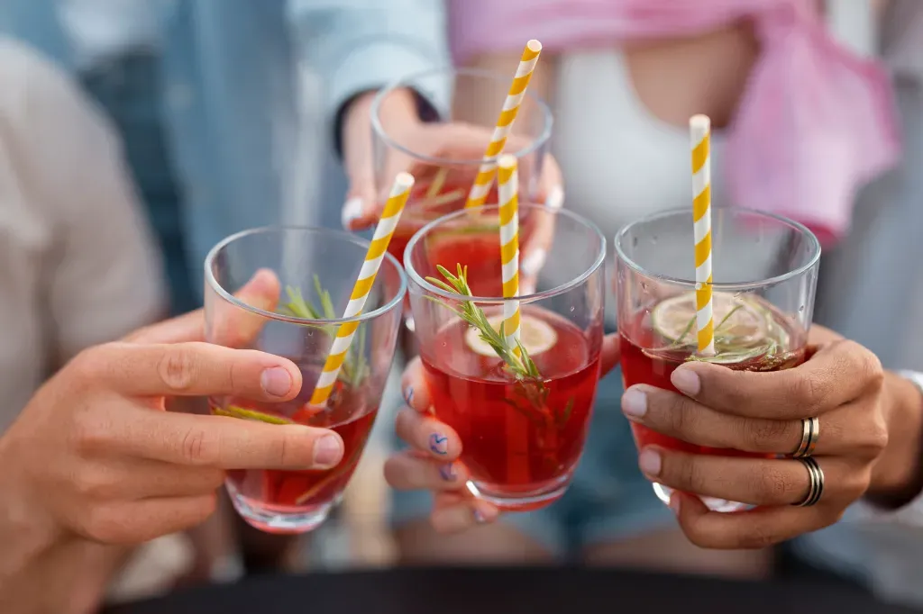 Napoje i dodatki które uzupełnią każde spotkanie